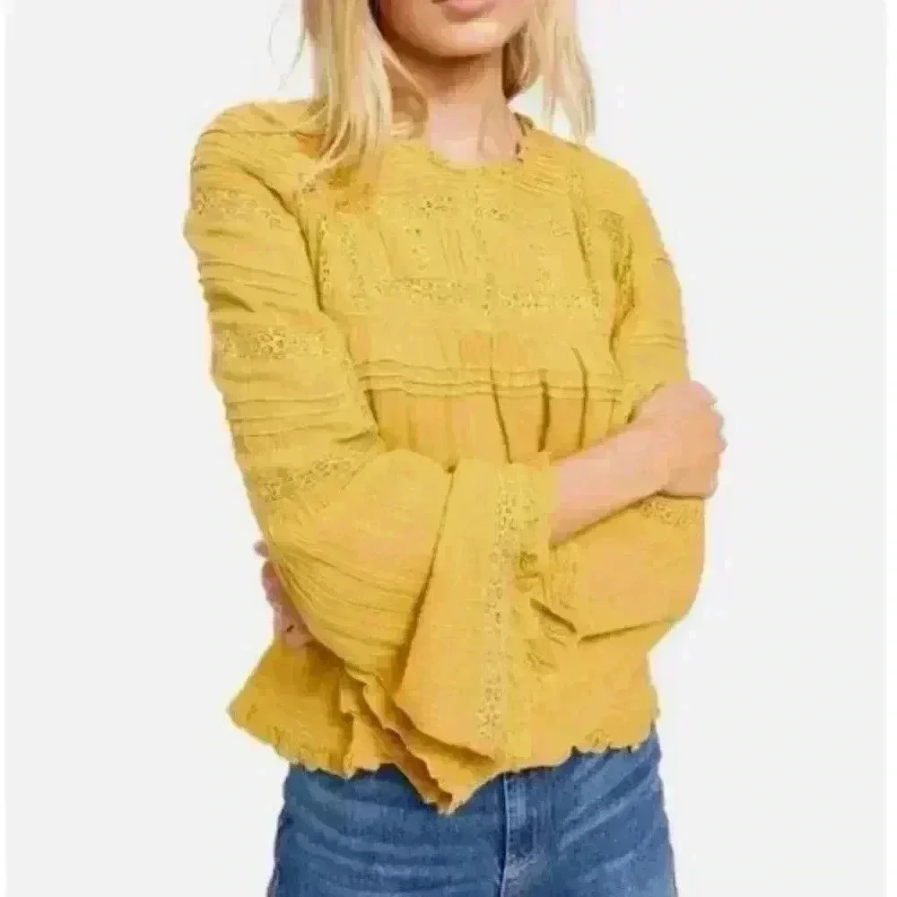 Free People Ladies Bell Sleeve Blouse Yellow boho ruffle peasant Size Small